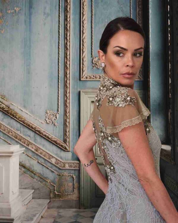 vestido de renda bordado saia nesgas - Imagem 8