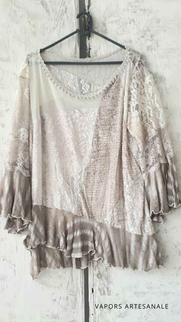 blusa ampla mix de tecidos