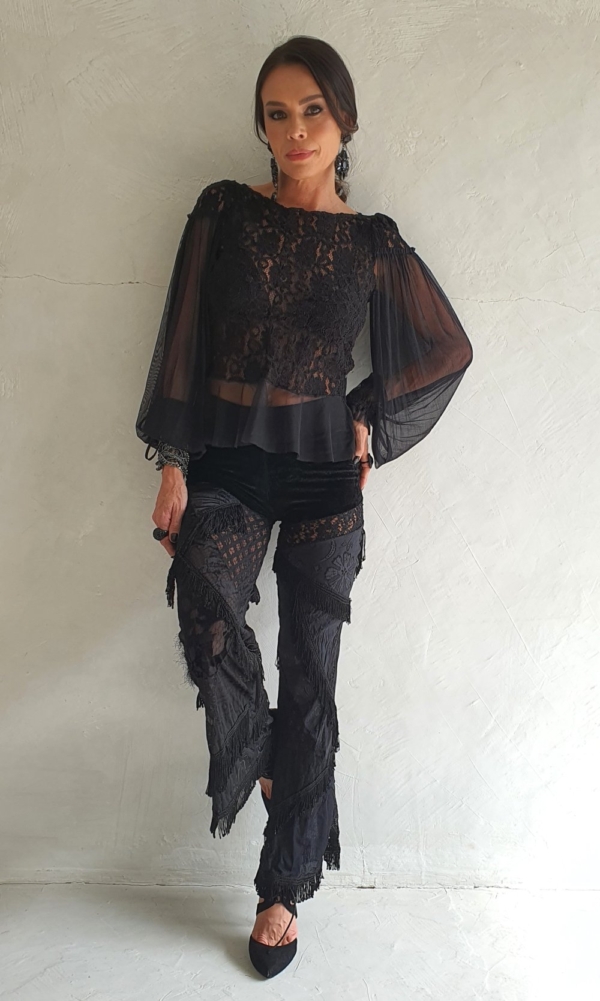 Conjunto de calca e blusa renda