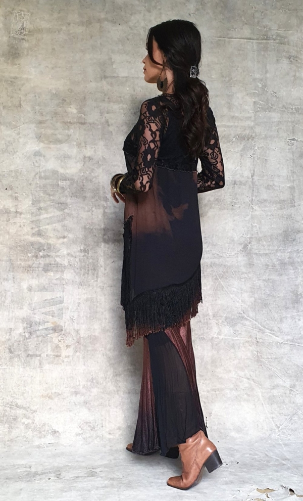 Conjunto saia longa e blusa assimétrica de franjas - Image 2