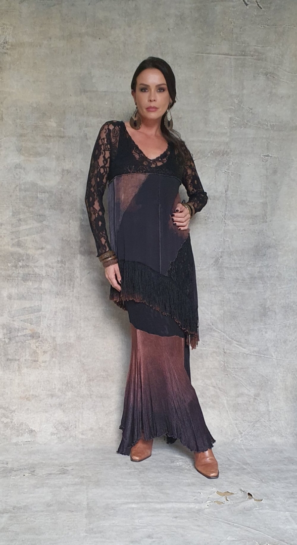 Conjunto saia longa e blusa assimétrica de franjas - Image 5