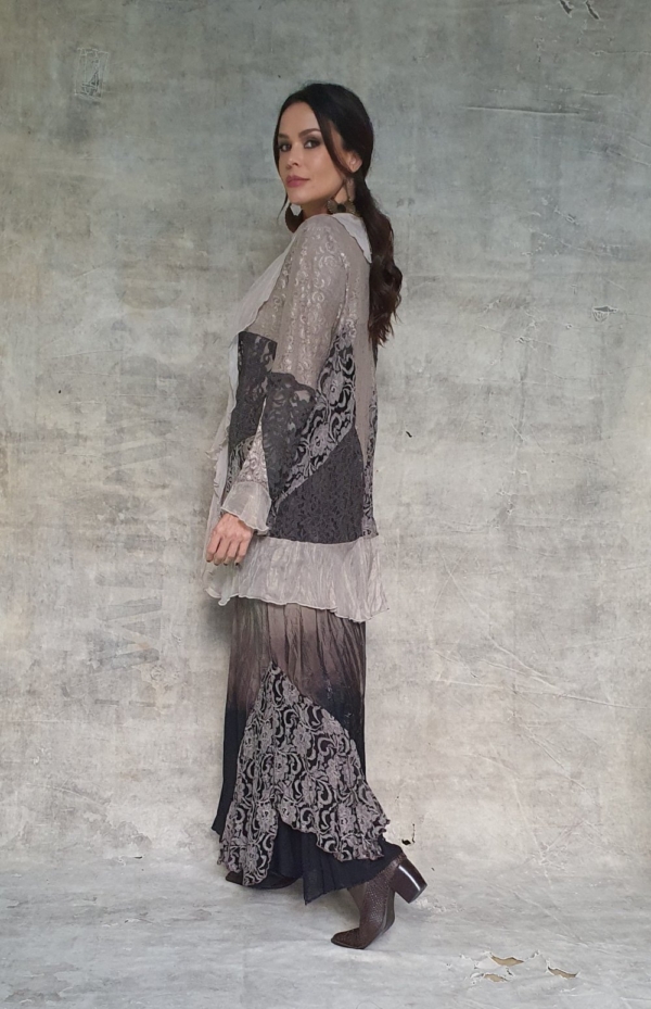Conjunto de saia e casaco boho chic