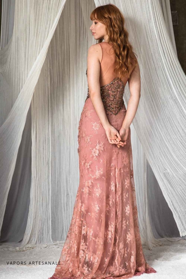 vestido de festa corpo drapeado bordado - Image 3