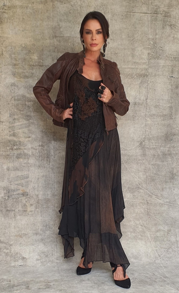 vestido boho chic barrado irregular pontas - Imagem 4