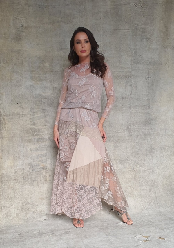 Vestido longo de renda blusado - Image 2