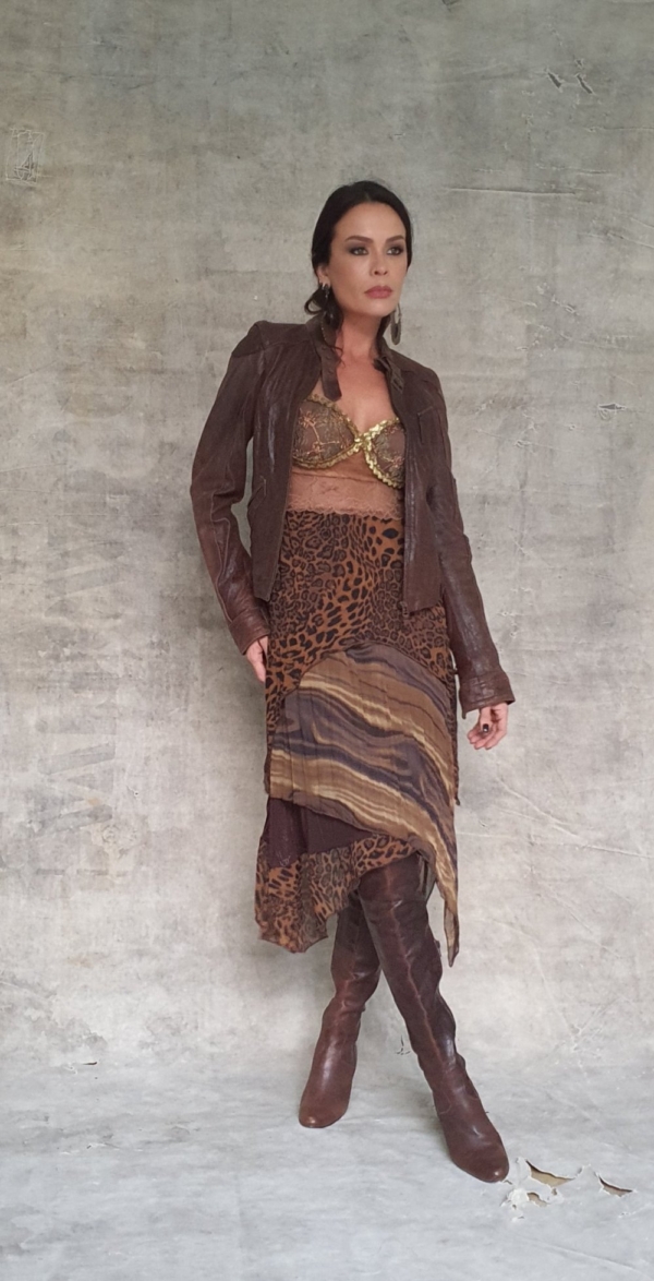 Vestido curto bojo onça - Imagem 4