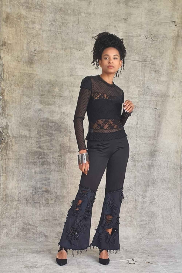 conjunto de calça e blusa renda all black - Imagem 2