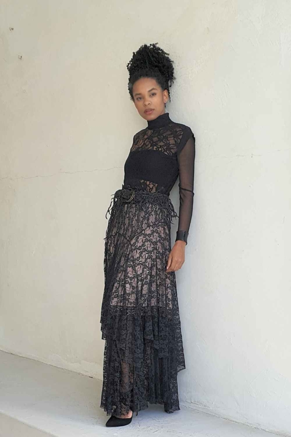 conjunto saia e blusa renda black