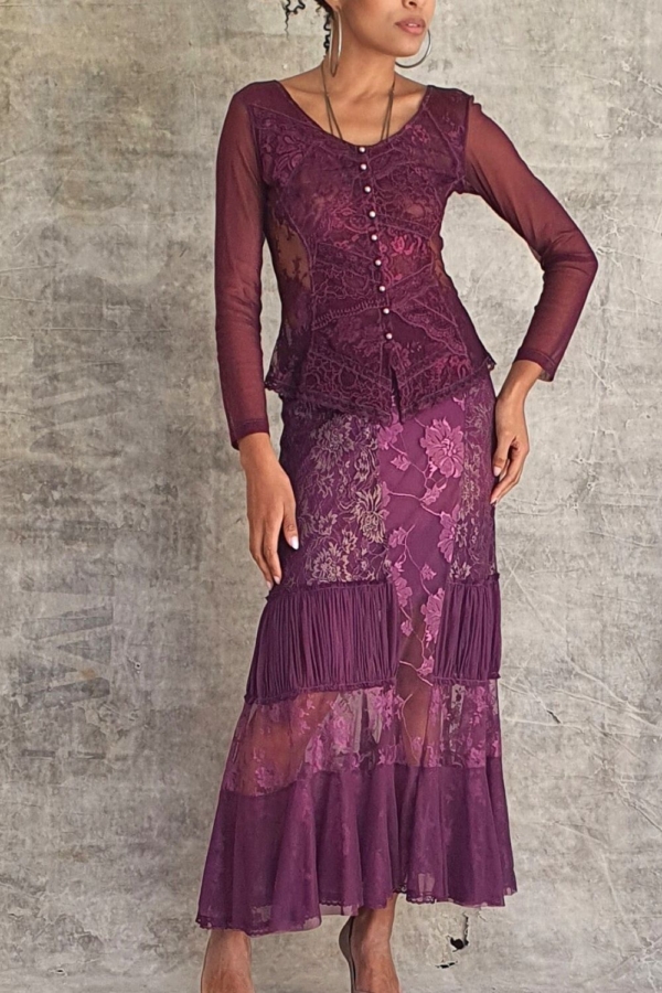conjunto saia e blusa mix de  rendas - Imagem 4