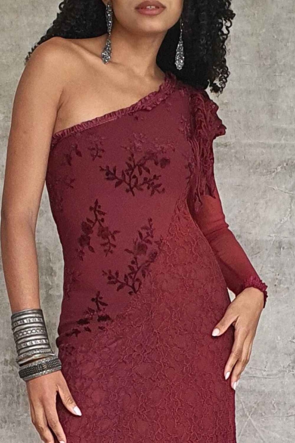vestido longo uma manga só - Imagem 3