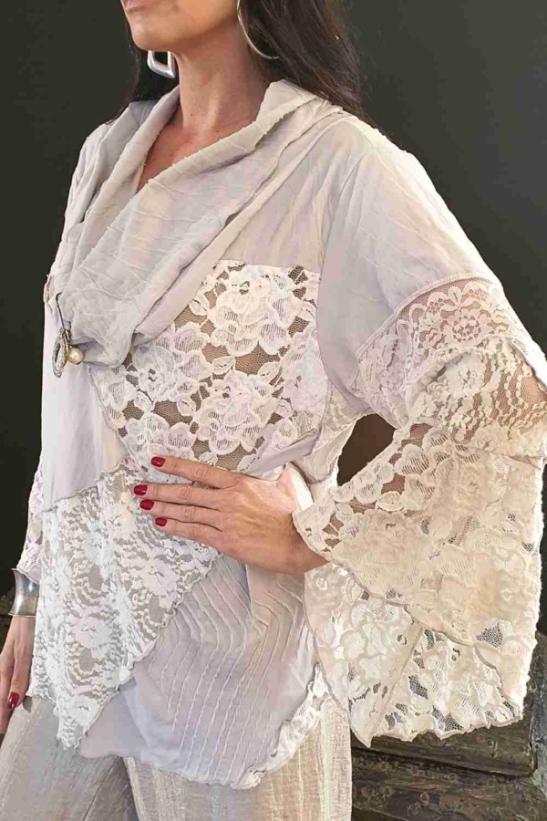blusa renda algodão manga ampla gola boba - Imagem 4