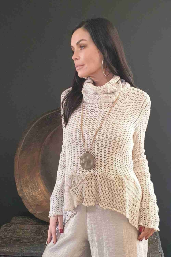 blusa tricot gola rolê - Imagem 2
