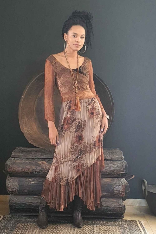 vestido longo boho chic floral& renda