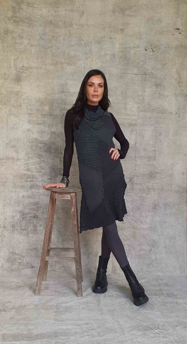 vestido malharia em patchwork - Imagem 3