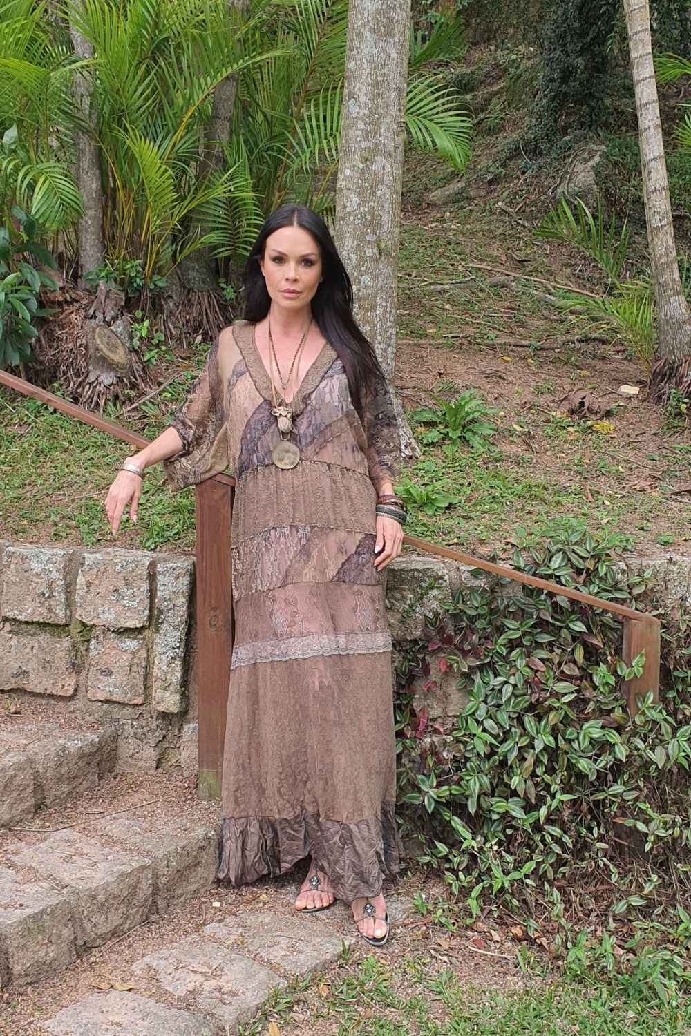 vestido longo de renda boho chic Gaya