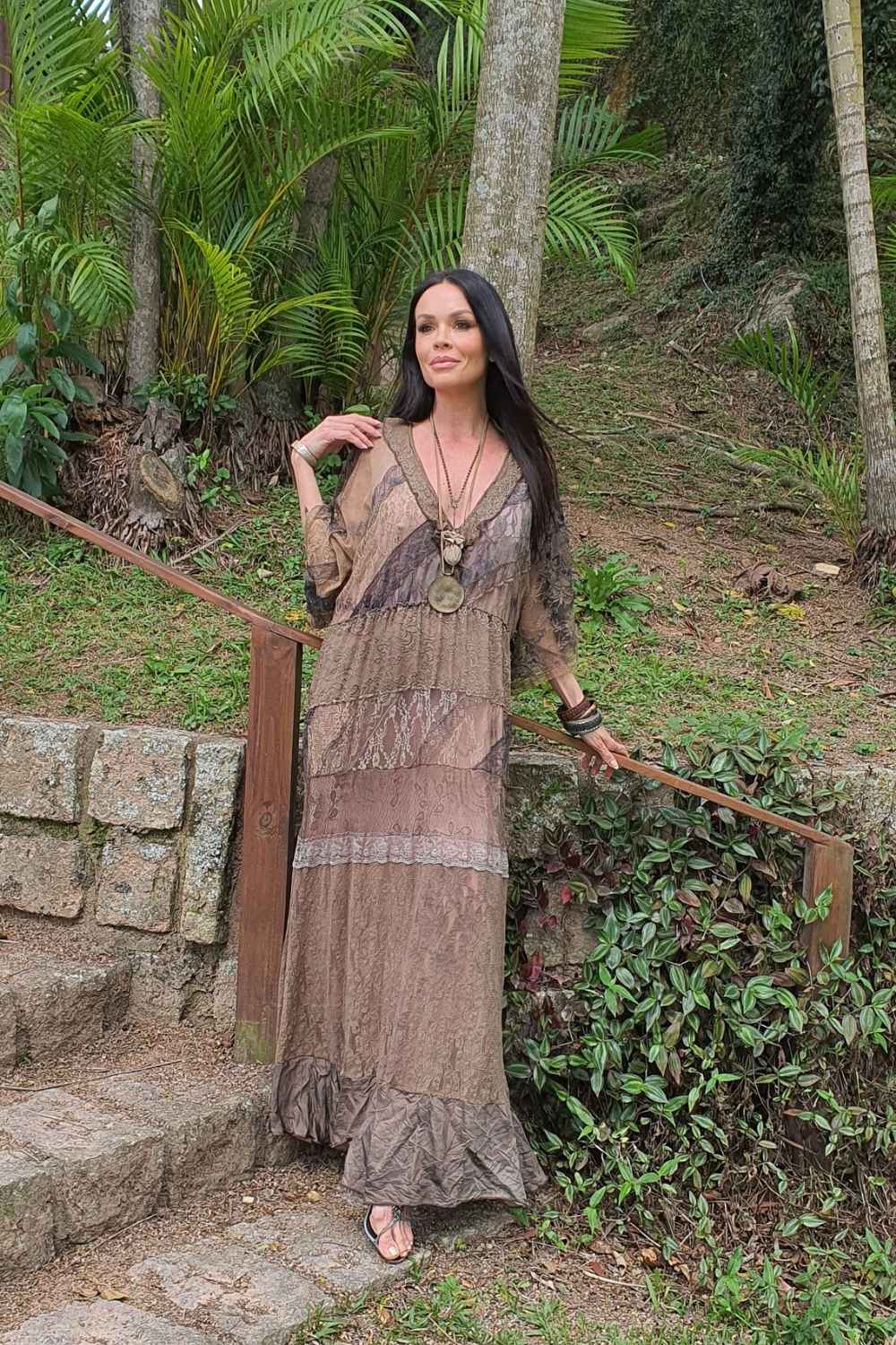 vestido longo de renda boho chic Gaya - Imagem 7