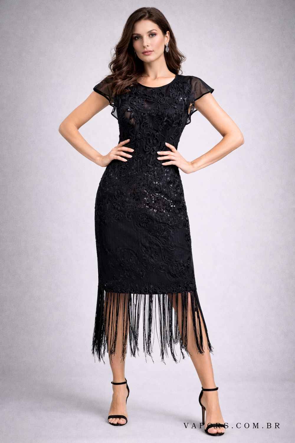 vestido midi tule trabalhado franjas