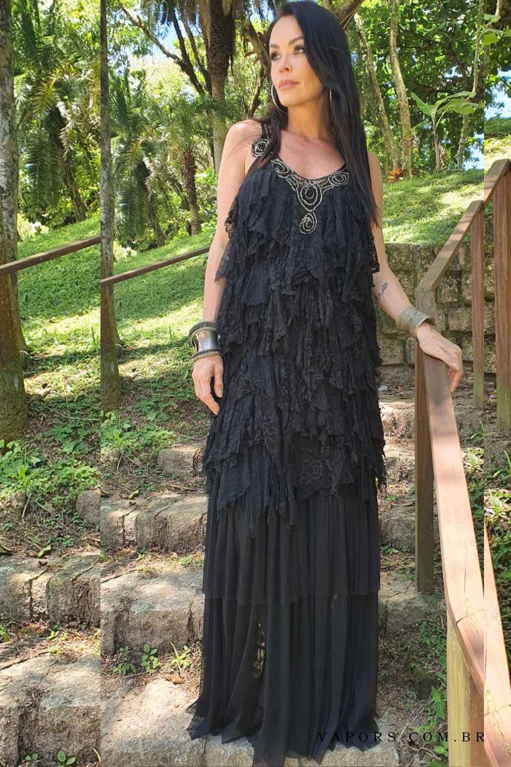 vestido longo preto renda babados - Imagem 4