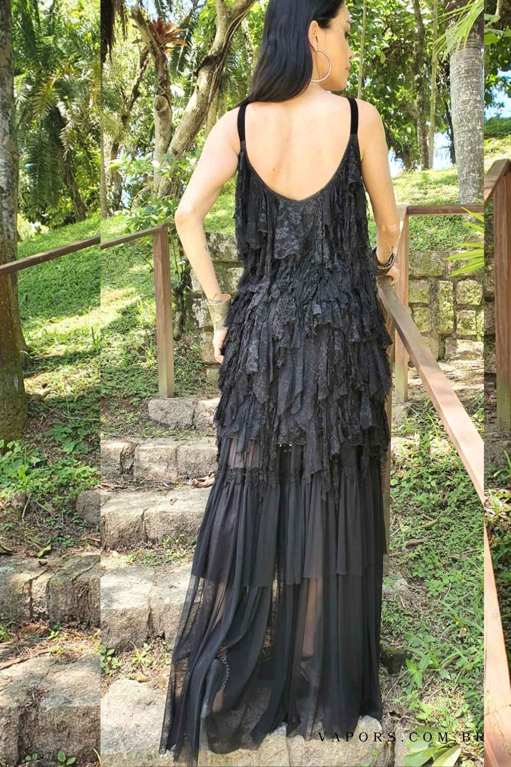 vestido longo preto renda babados - Imagem 3
