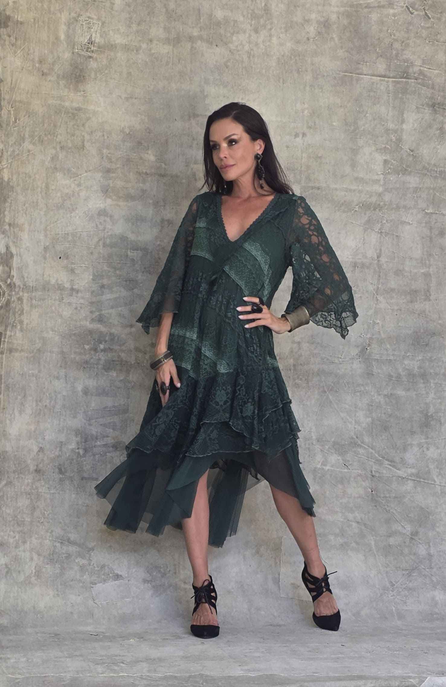 vestido midi renda despontado - Imagem 2