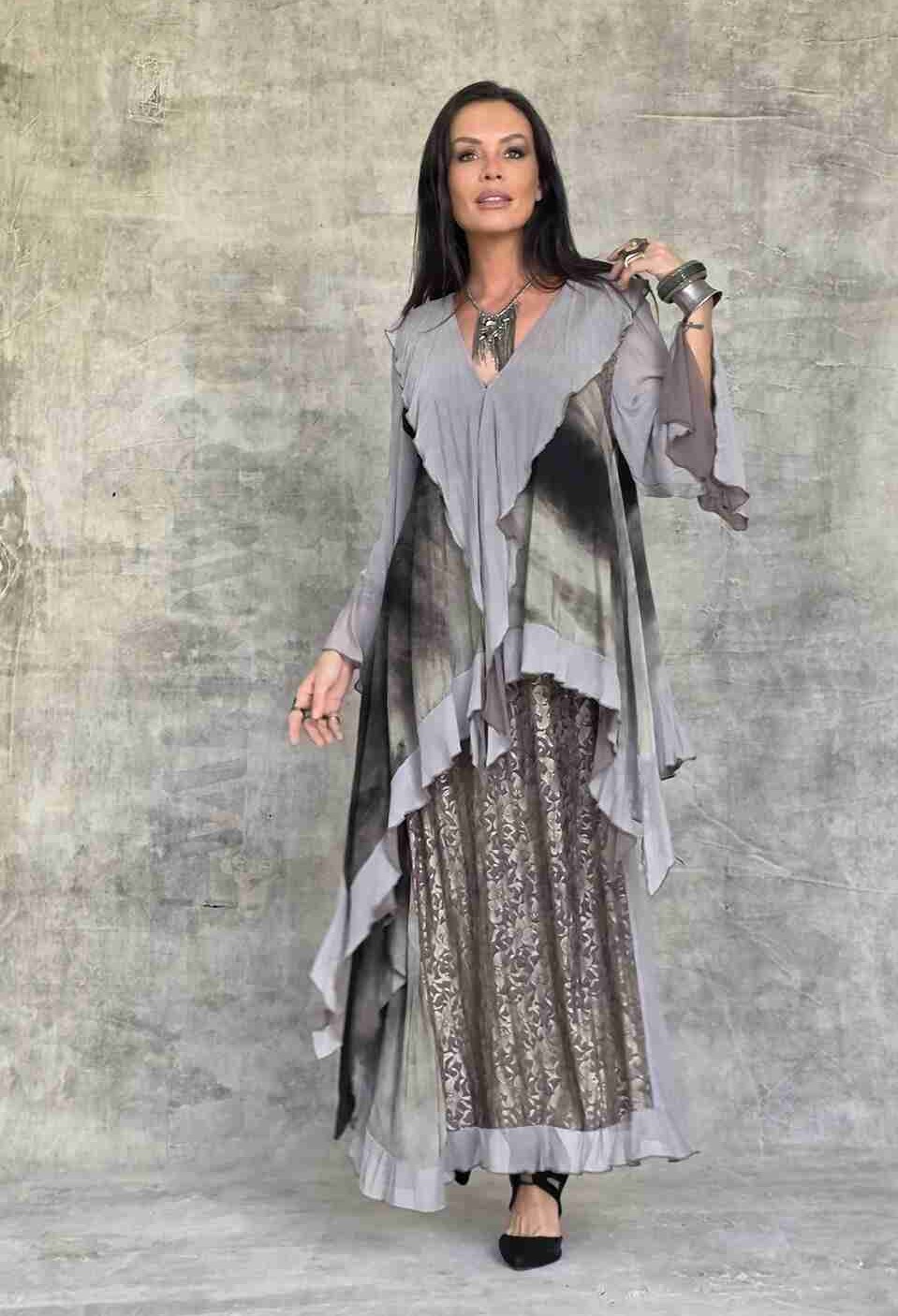 conjunto boho chic saia e capa chumbo bi colors - Imagem 3