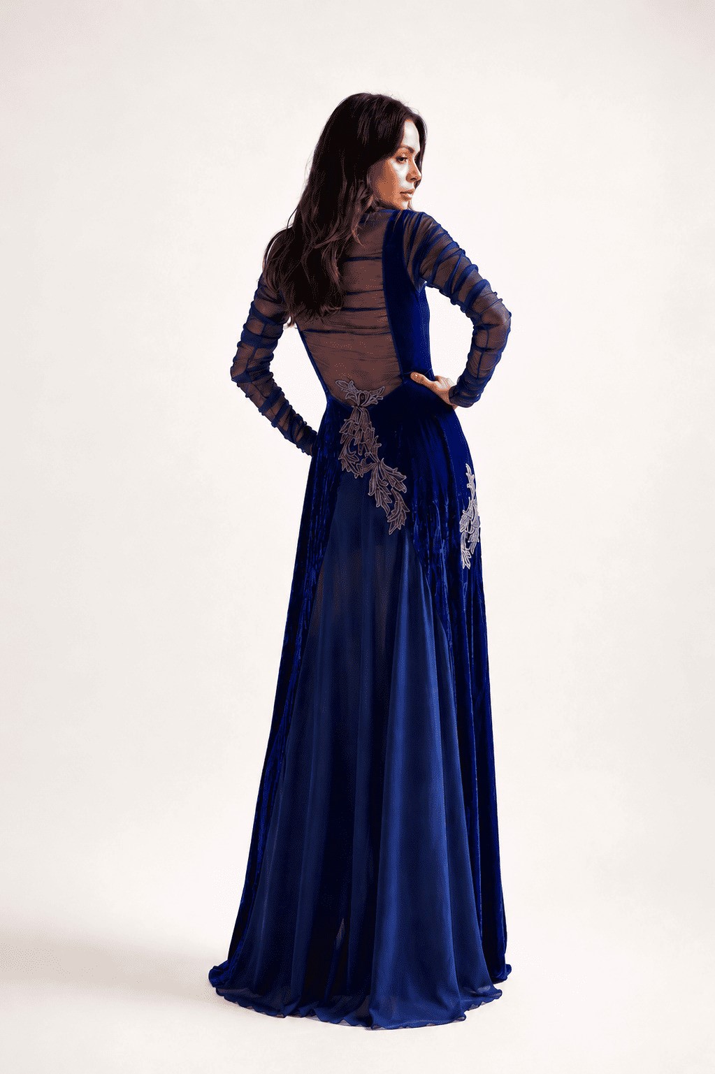 vestido longo veludo com transparência - Imagem 2