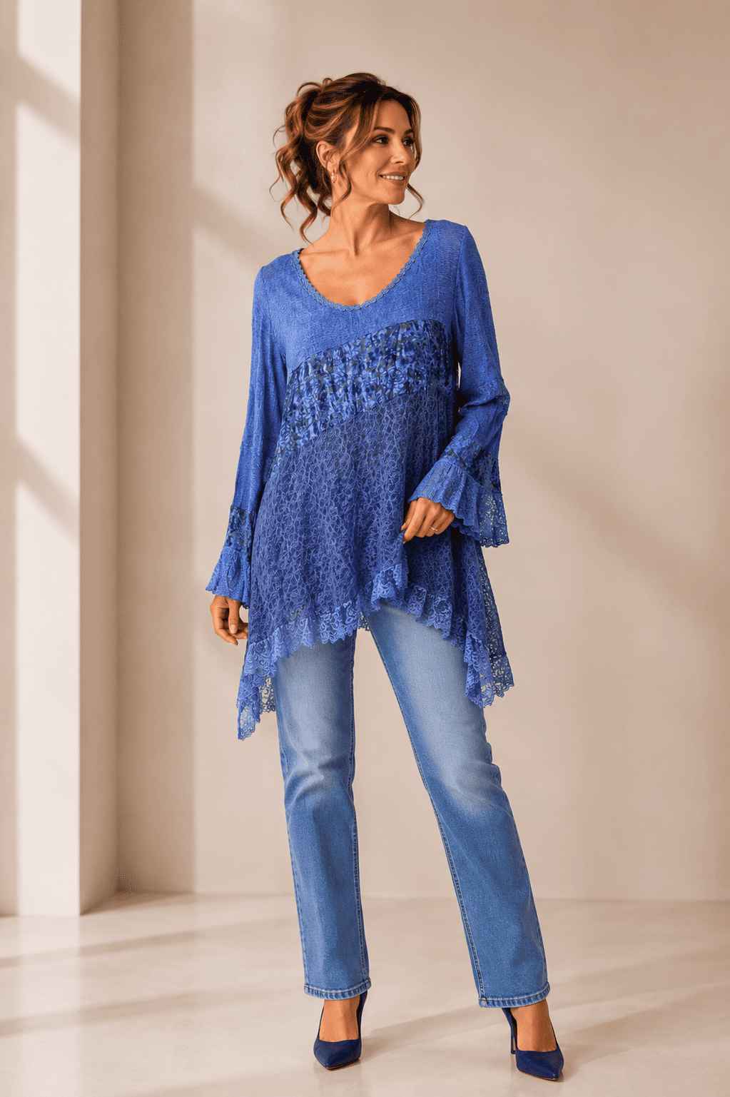 blusa de renda barra assimétrica - Imagem 4