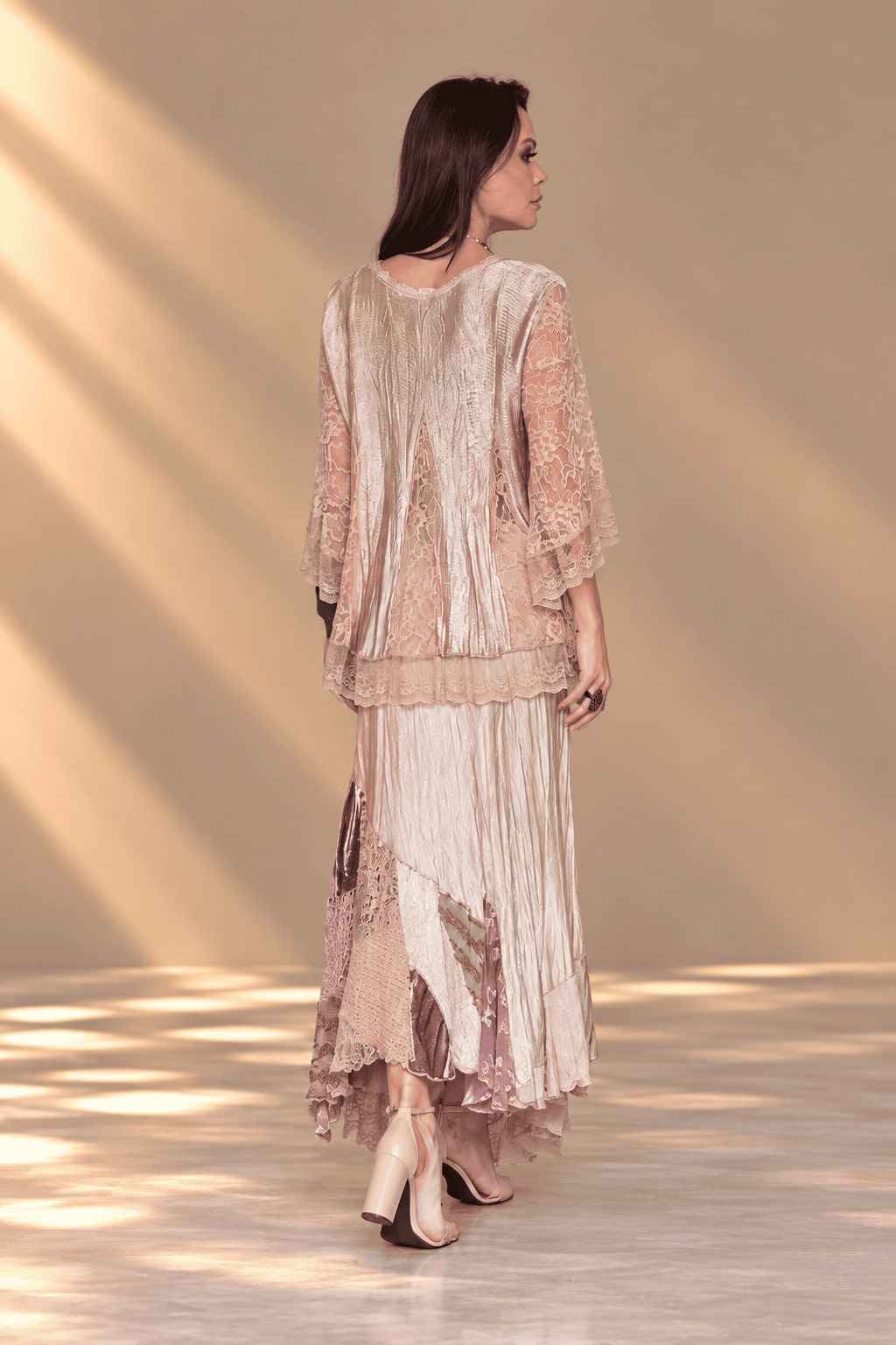conjunto de saia rose renda entremeios - Imagem 4
