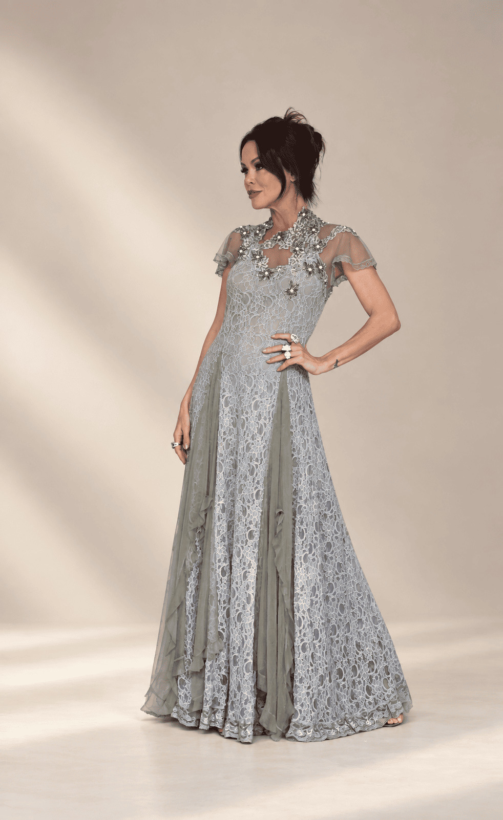 vestido de festa bordado - Imagem 5